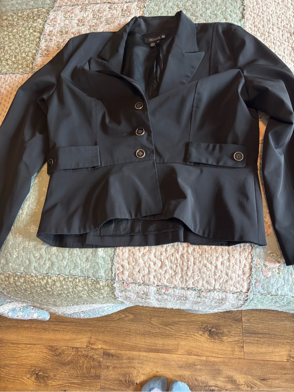 Black Tailored Button-Front Blazer